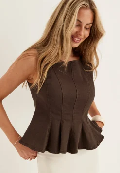 Vichia Peplum Top