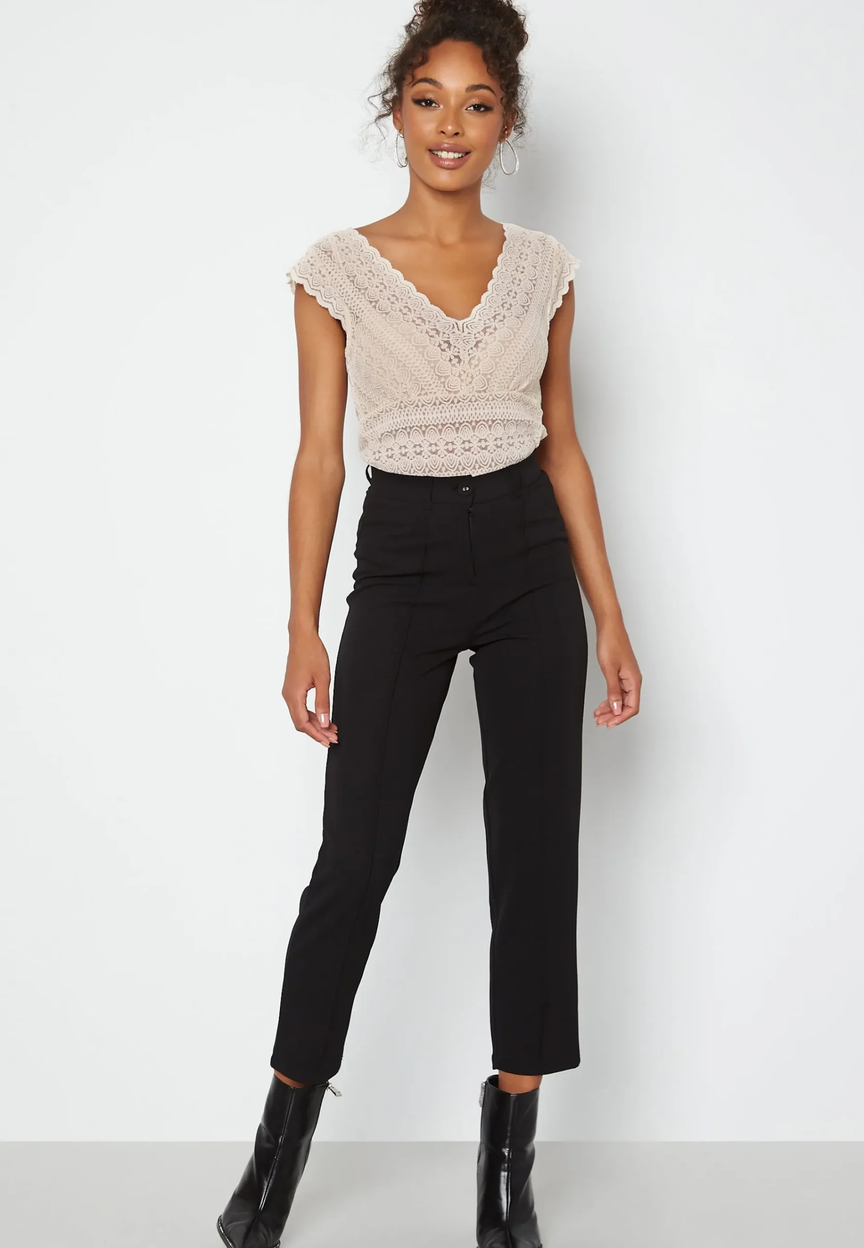 Vichikka V-neck Cap Sleeve Top
