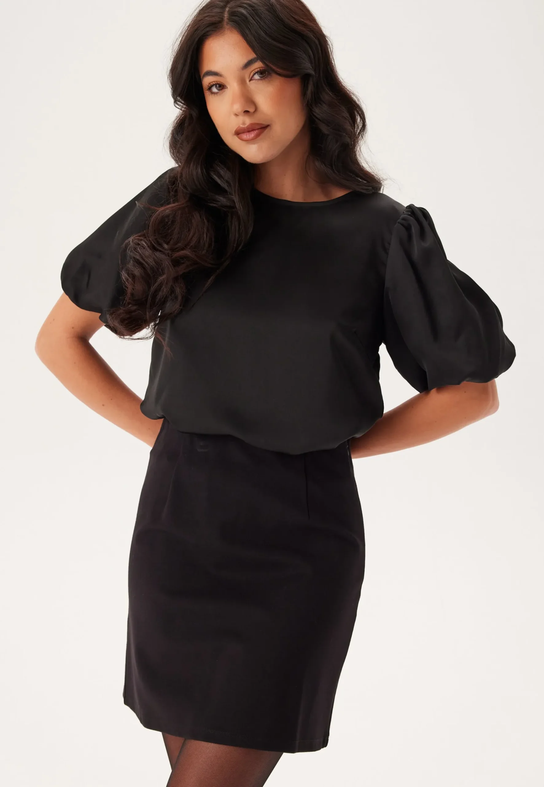 Viellette 2/4 SATIN PUFF TOP S