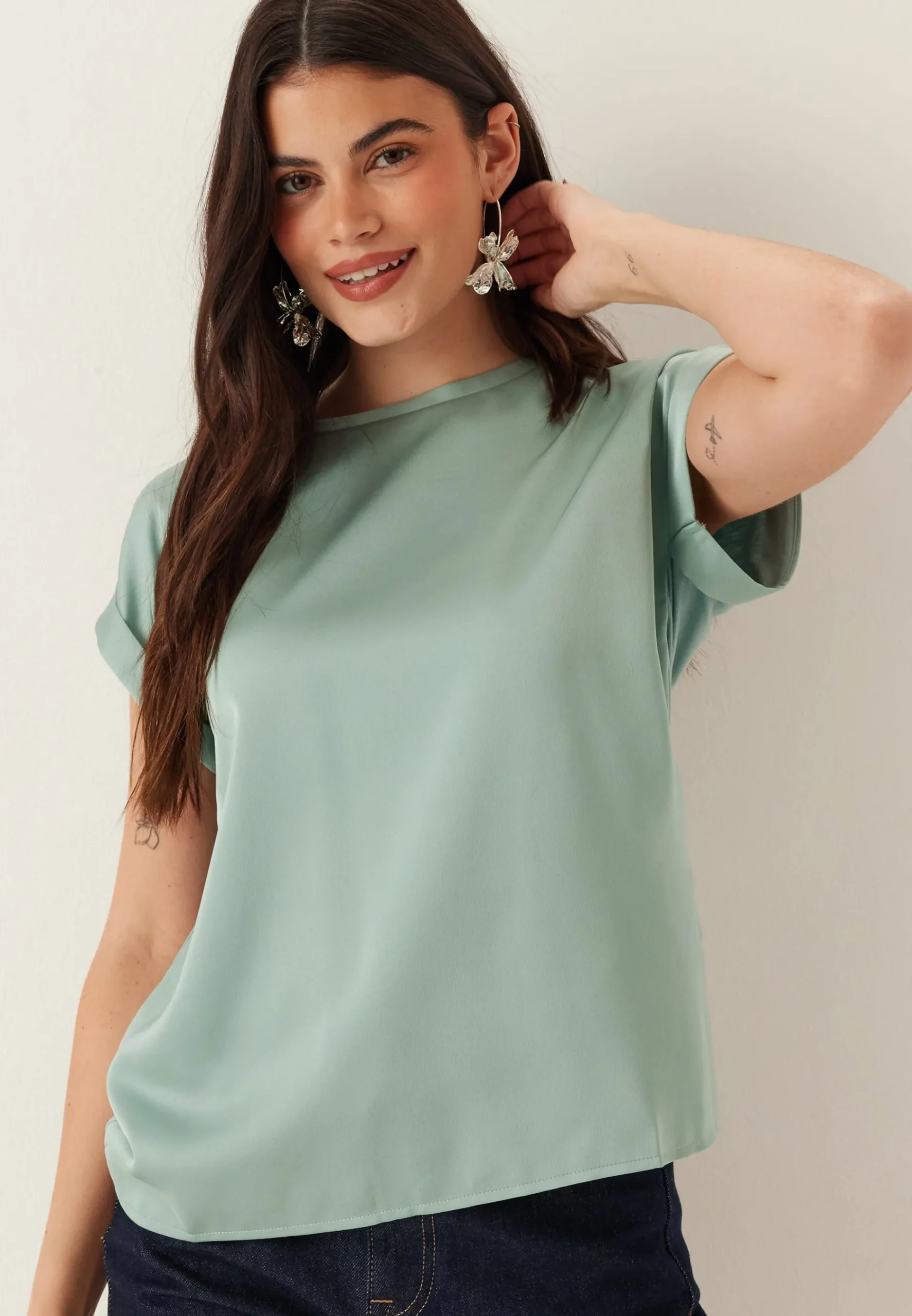 Viellette S/S Satin Top