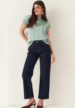 Viellette S/S Satin Top