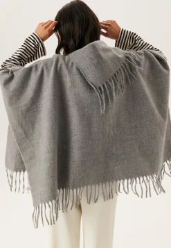 Vifjolira High Neck Poncho