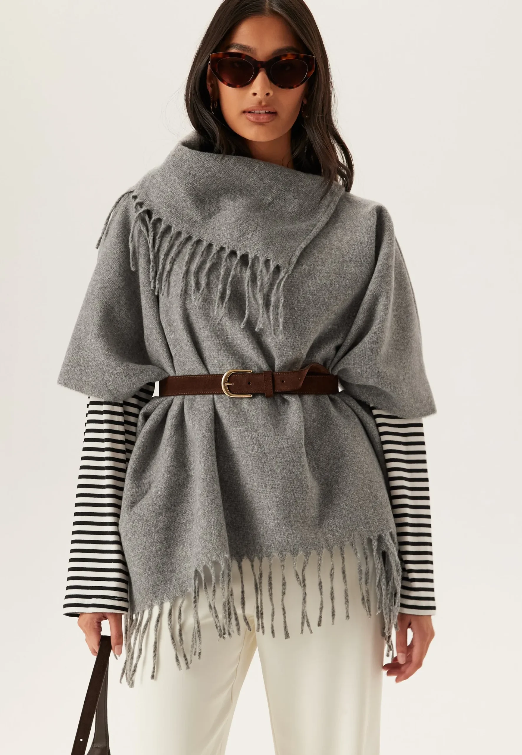 Vifjolira High Neck Poncho