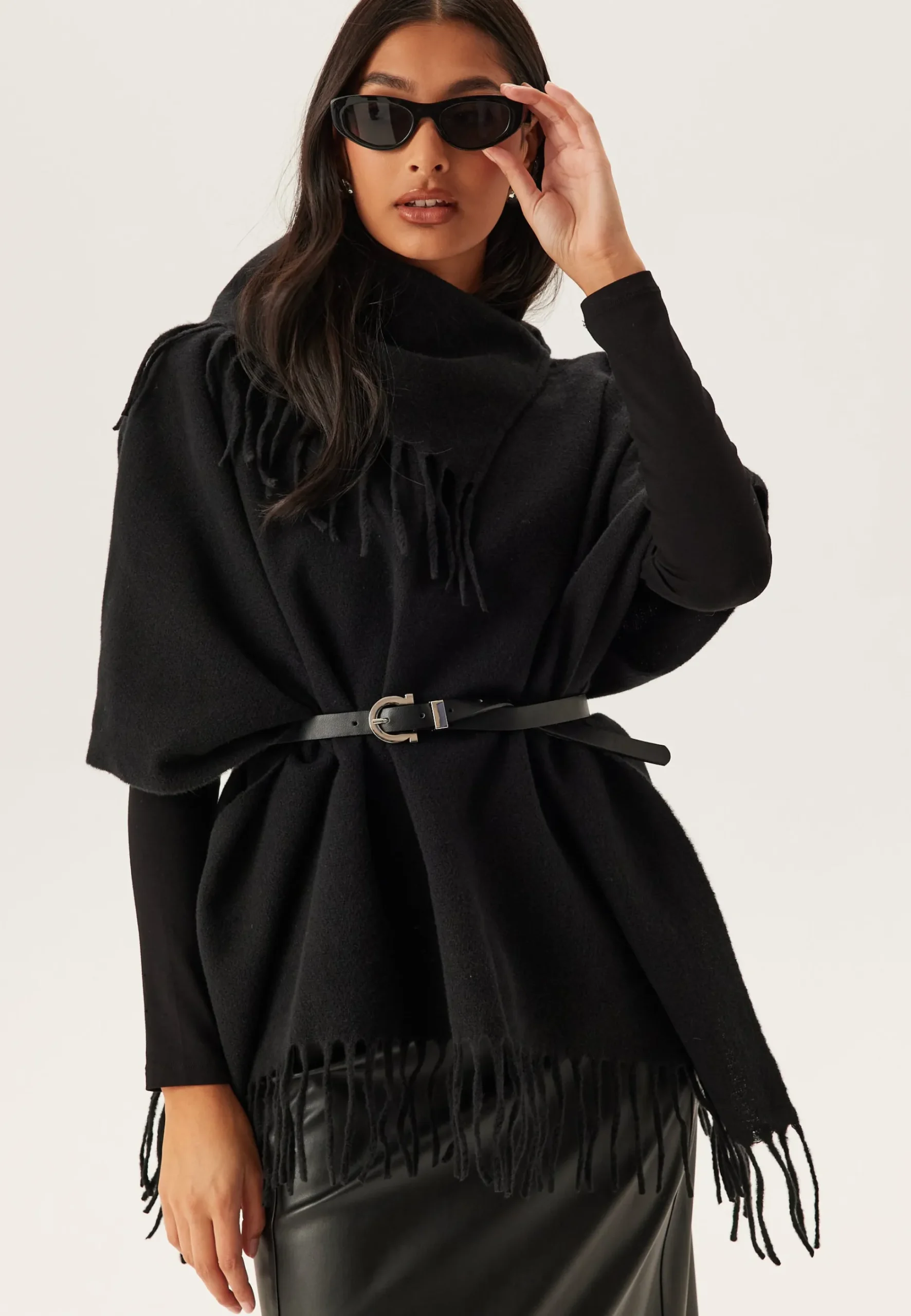 Vifjolira High Neck Poncho