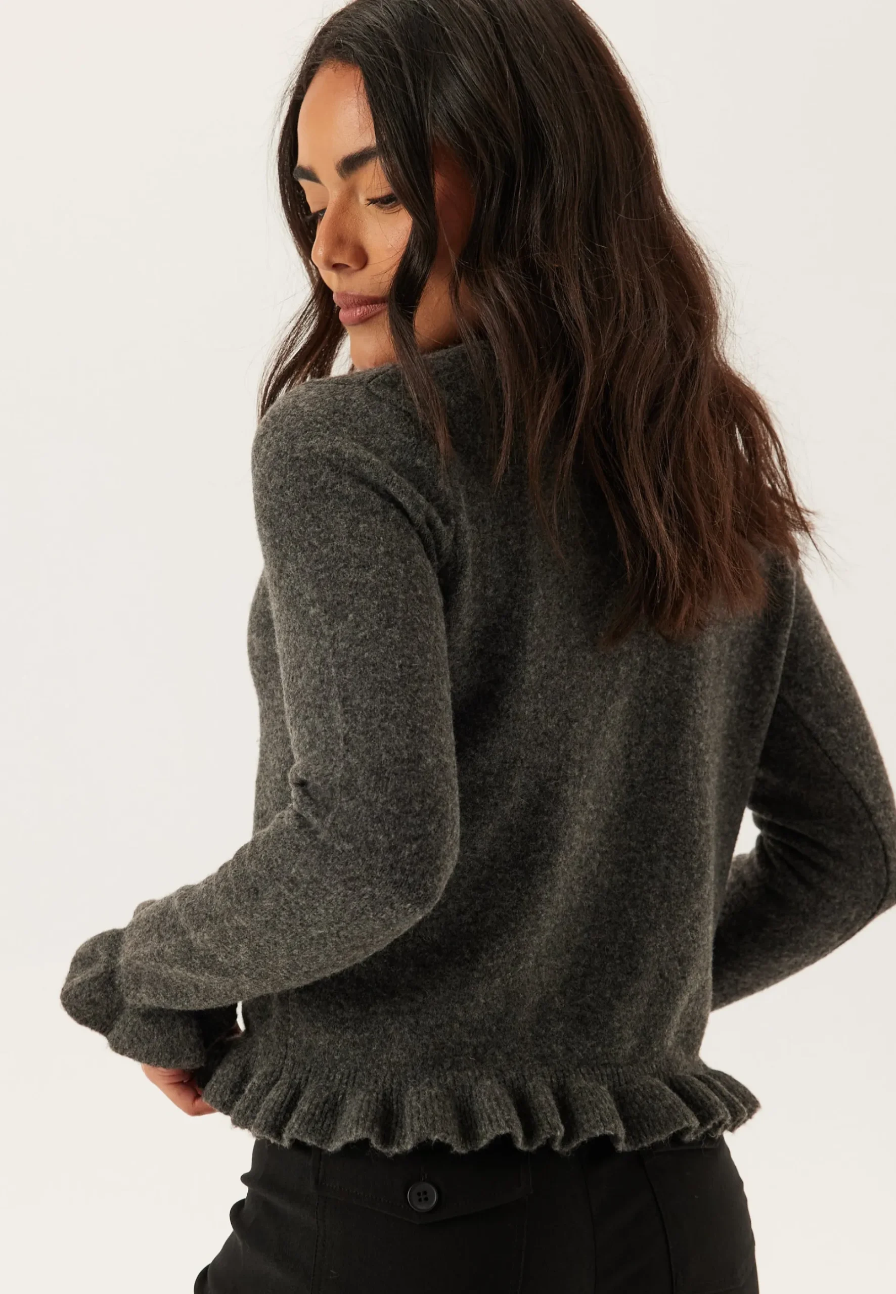 Vijacia O-neck L/S FRILL KNIT