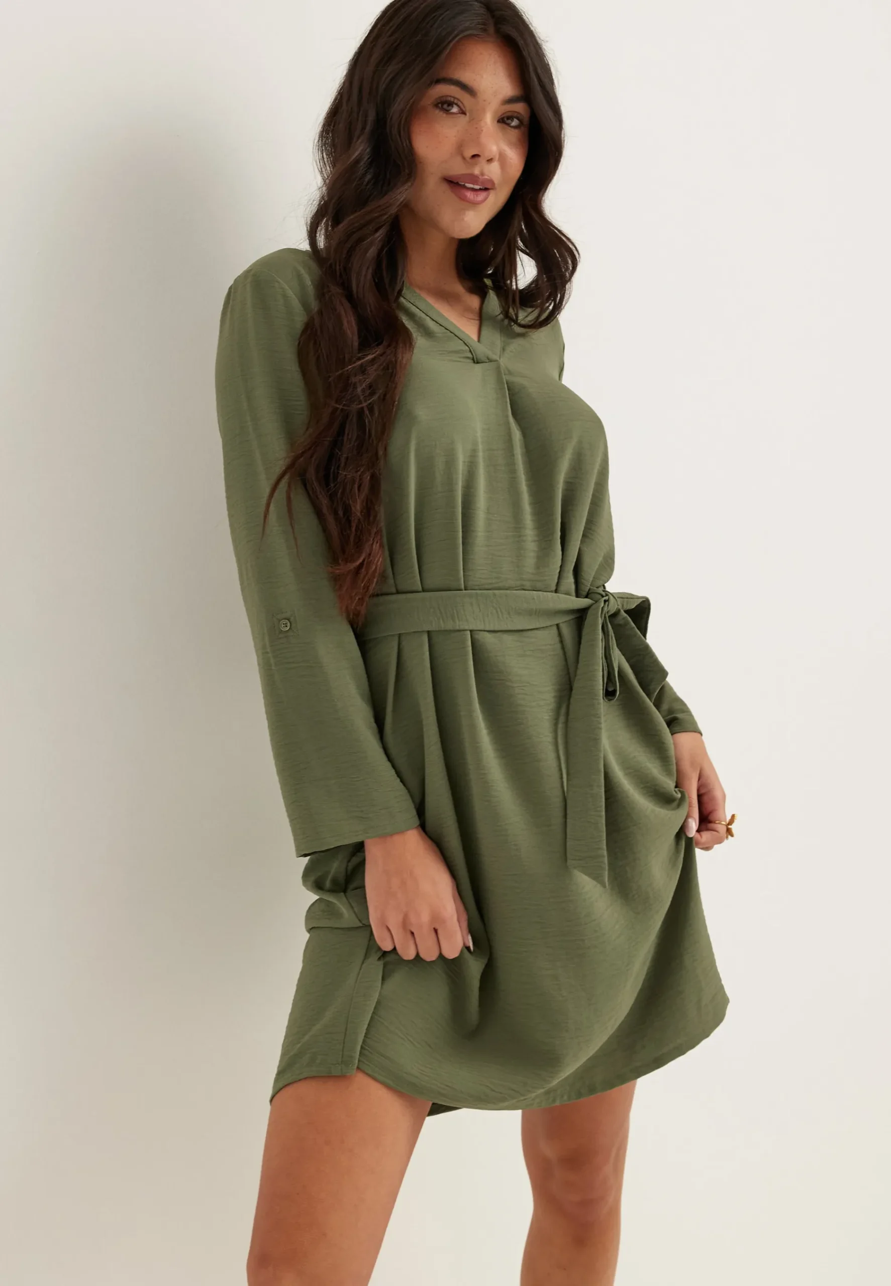 Vijosa 3/4 V-NECK DRESS