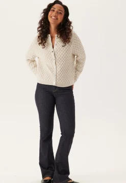 Vikali L/S O-NECK KNIT BUTTON