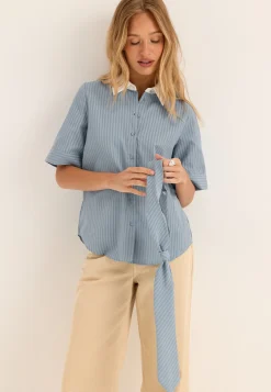 Vilinna 2/4 SHIRT W. TIE SHIRT