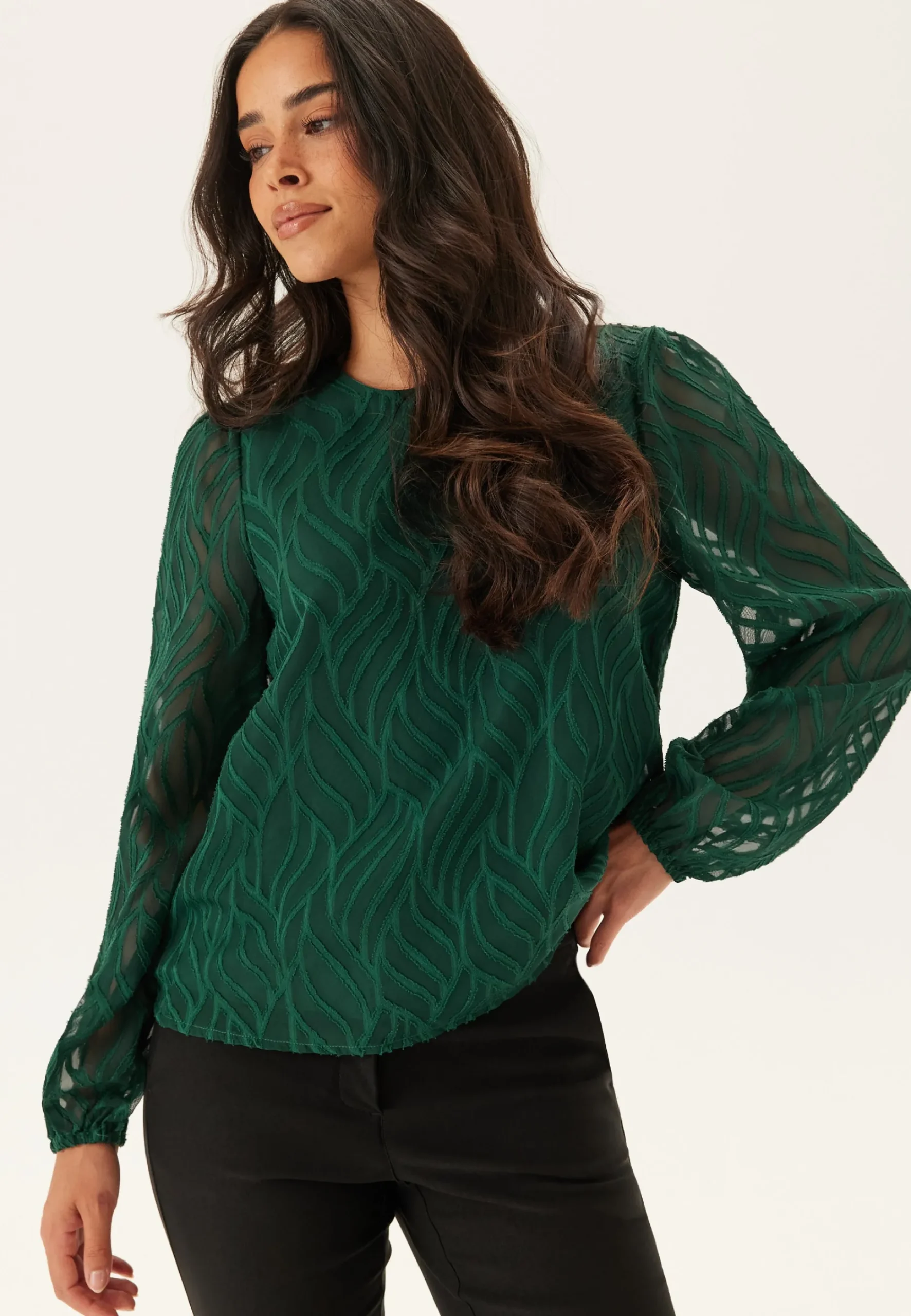 Vimika O-neck L/S Top