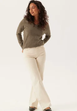 Vinikolina V-neck L/S KNIT TOP