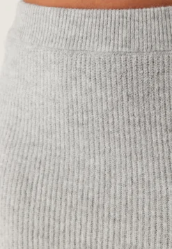 Viretta Pencil Knit Skirt