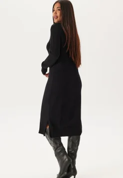 Viril Crew Neck Midi Dress