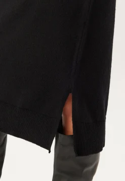 Viril Crew Neck Midi Dress