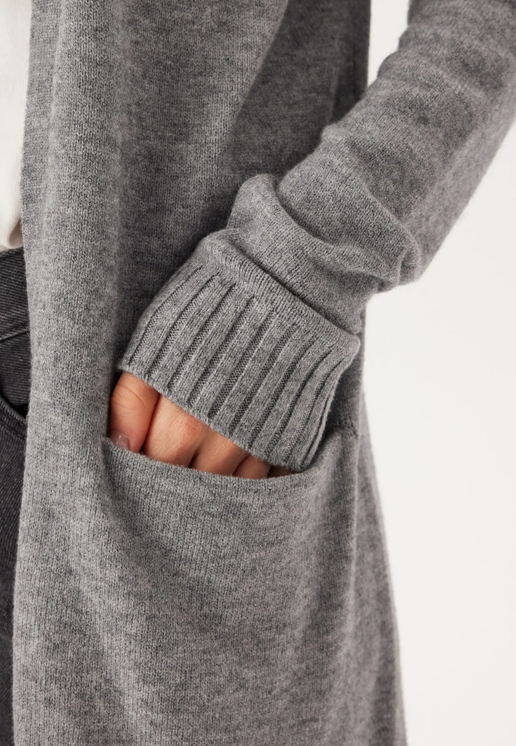 Viril Long Knit Cardigan