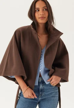Vmbabetterosa Short Cape