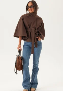 Vmbabetterosa Short Cape