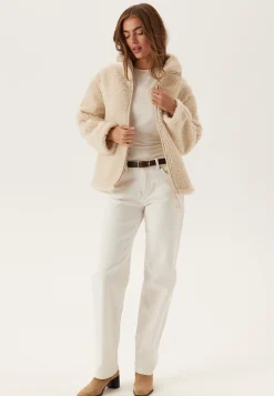 Vmkarla Teddy Jacket