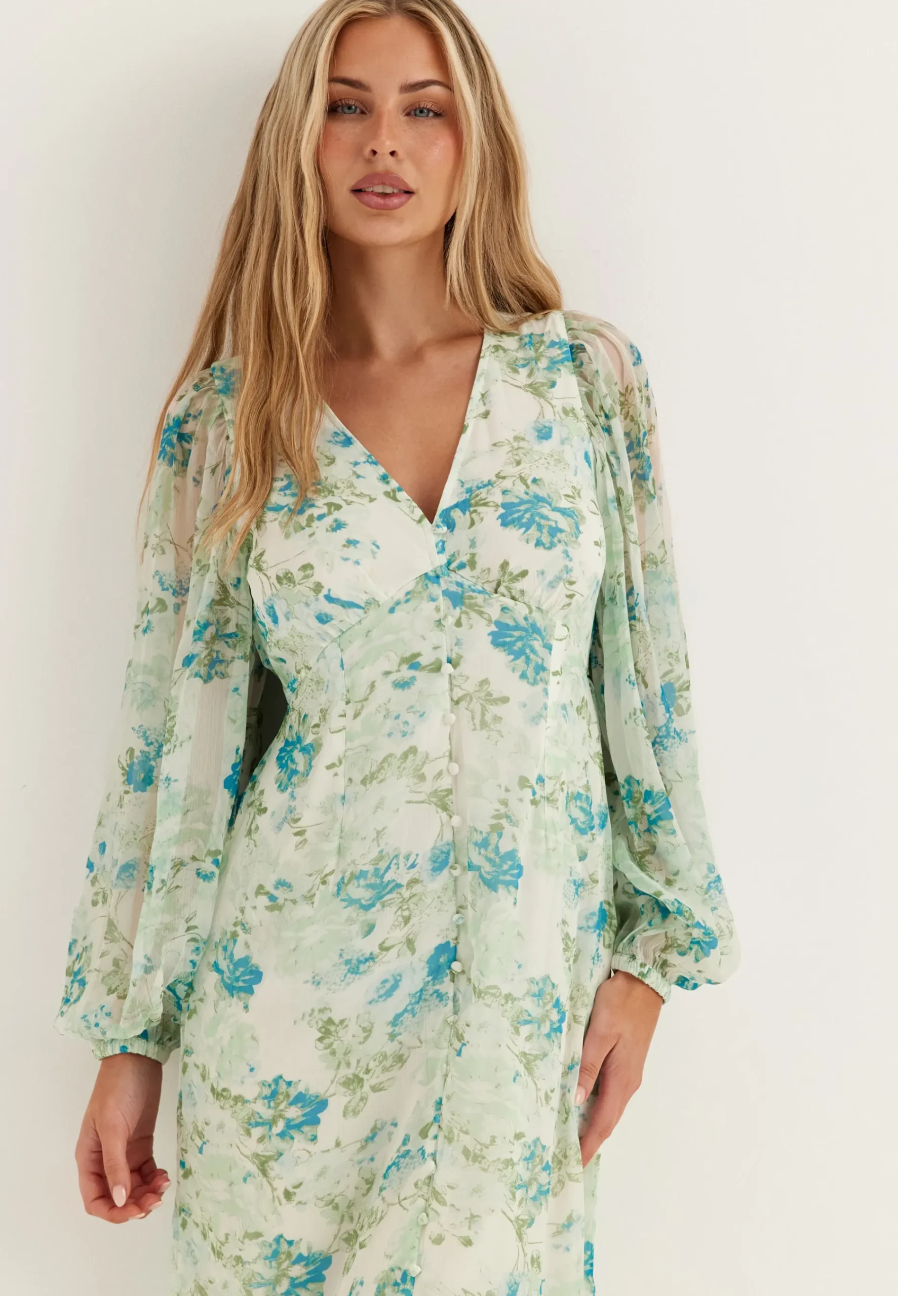 Vmsmilla Ls V-neck Calf Dress
