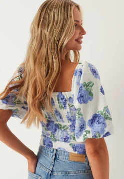 Volume Sleeve Top