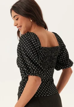 Volume Sleeve Top