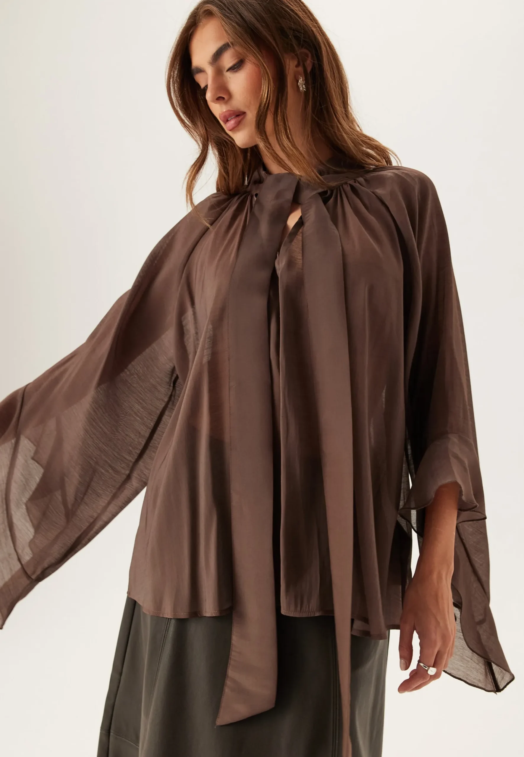 Wide Sleeve Bow Blouse