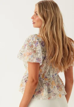 Yasleanna Ss Top