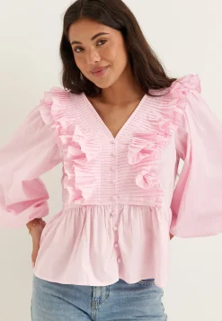 Yasruna 3/4 RUFFLE TOP